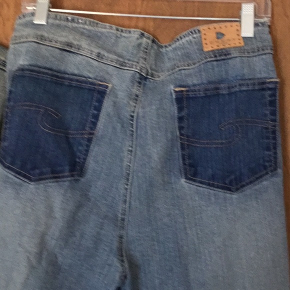 Crest Jeans suit - Picture 4 of 8